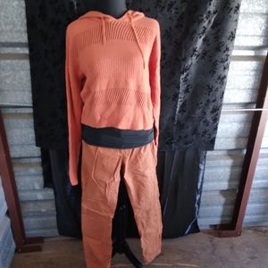 OUTFIT: Orange Sweater(M) w/ Black Tank (S/M)w/ Orange pants Size US26 length28